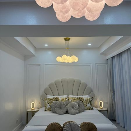 Hidden Gem at Makati Apartment Manila Bagian luar foto