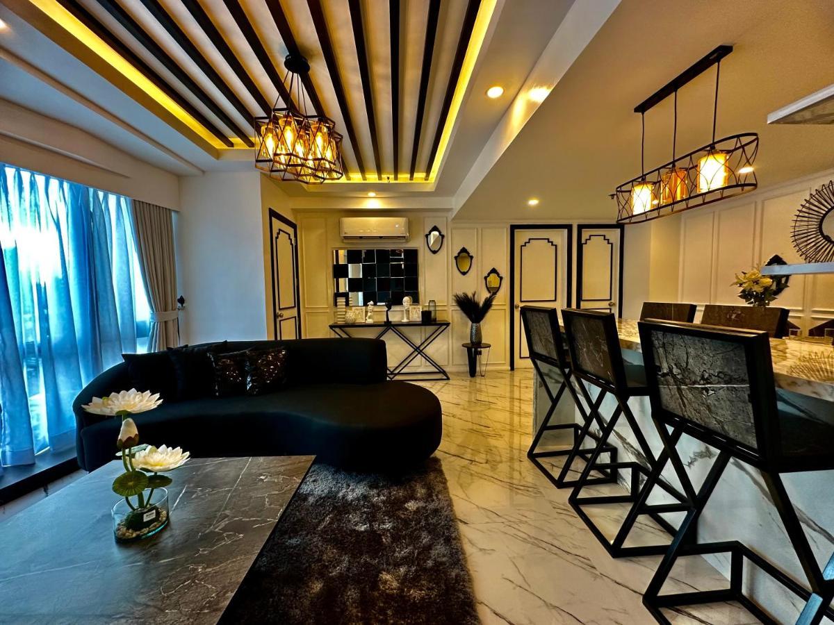 Hidden Gem at Makati Apartment Manila Bagian luar foto
