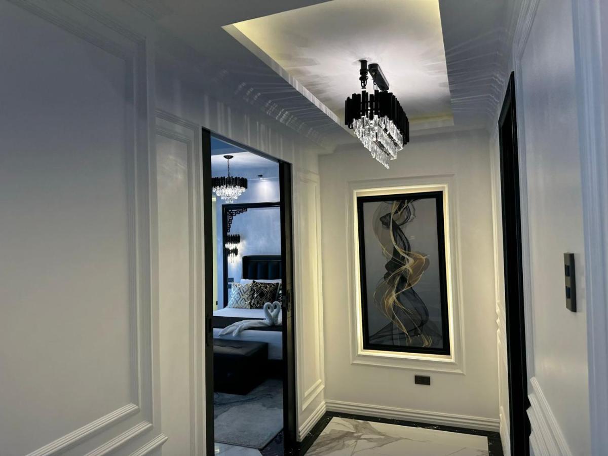 Hidden Gem at Makati Apartment Manila Bagian luar foto