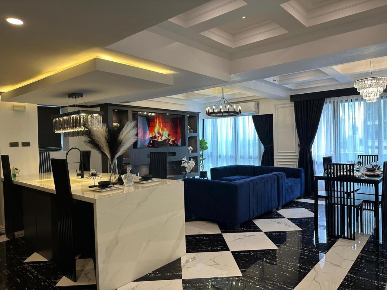Hidden Gem at Makati Apartment Manila Bagian luar foto