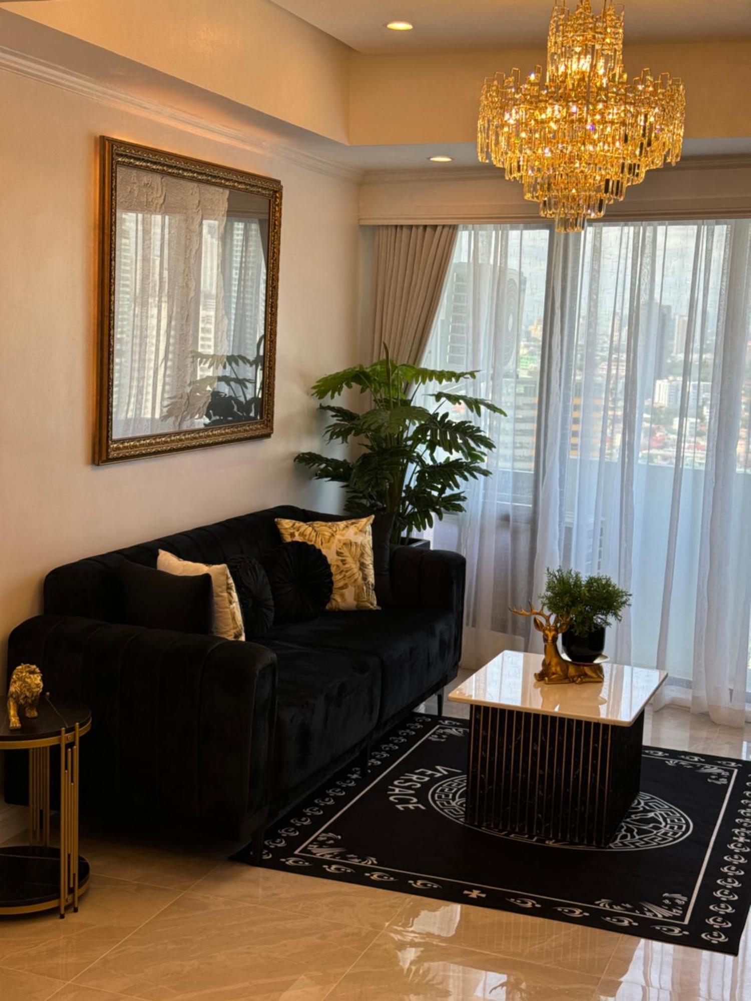 Hidden Gem at Makati Apartment Manila Bagian luar foto